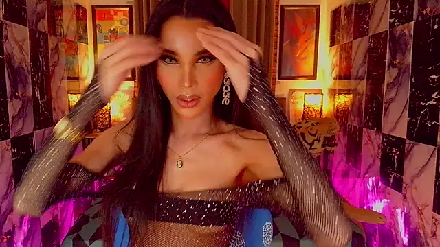 Snapshot of SeductiveSamanthaTS chatting on February 2026 08:05:02 PM SeductiveSamanthaTS online show from February 2026 08:05:02 PM