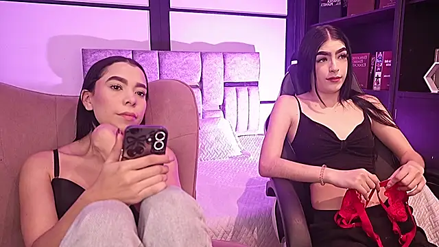 Snapshot of GemmaBrown chatting on February 2026 02:00:02 PM GemmaBrown online show from February 2026 02:00:02 PM