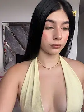 Snapshot of _HannahFox_ chatting on February 2026 10:04:02 PM HannahFox online show from February 2026 10:04:02 PM