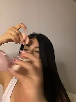 Snapshot of _HannahFox_ chatting on February 2026 11:38:02 PM HannahFox online show from February 2026 11:38:02 PM