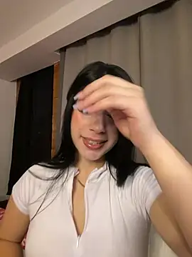 Snapshot of _HannahFox_ chatting on March 2026 11:31:02 PM HannahFox online show from March 2026 11:31:02 PM