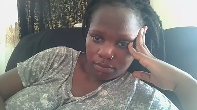 Snapshot of MIlk_Spray_ chatting on February 2026 07:51:02 AM MIlk Spray online show from February 2026 07:51:02 AM