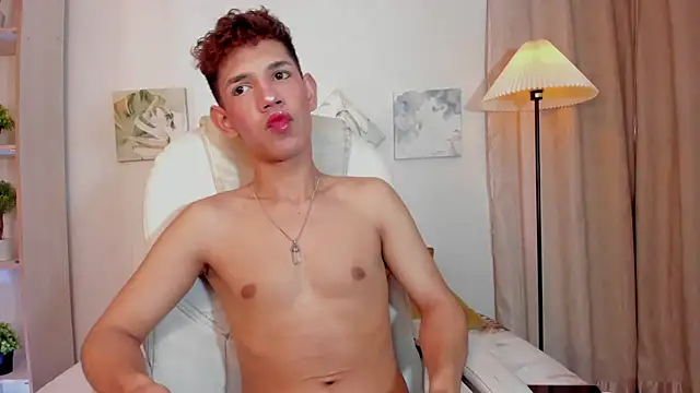 Snapshot of arlequiin_ chatting on February 2026 06:44:01 PM arlequiin online show from February 2026 06:44:01 PM