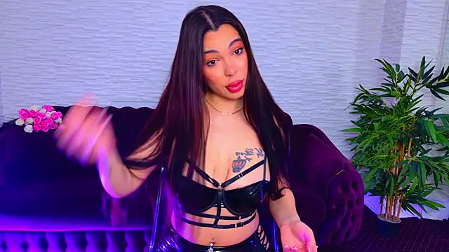 Snapshot of MollyDolley chatting on February 2026 08:16:02 PM MollyDolley online show from February 2026 08:16:02 PM