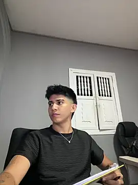 Thiago Olsen online show from February 2026 07:07:01 AM