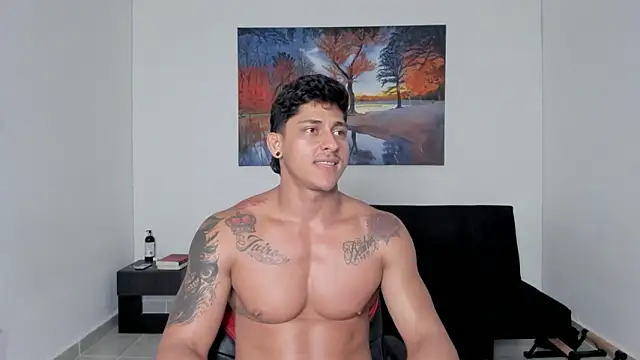 Snapshot of ryanwhite3 chatting on February 2026 11:12:01 PM ryanwhite3 online show from February 2026 11:12:01 PM