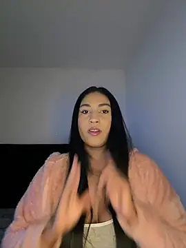 Snapshot of mari_pauli_xx chatting on February 2026 12:44:02 AM mari pauli xx online show from February 2026 12:44:02 AM