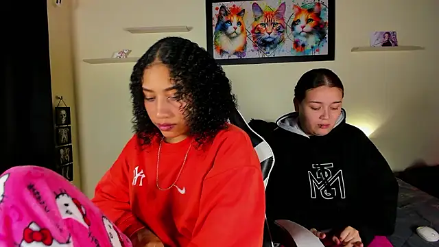 Snapshot of meredit_cris23 chatting on February 2026 03:13:01 AM meredit cris23 online show from February 2026 03:13:01 AM