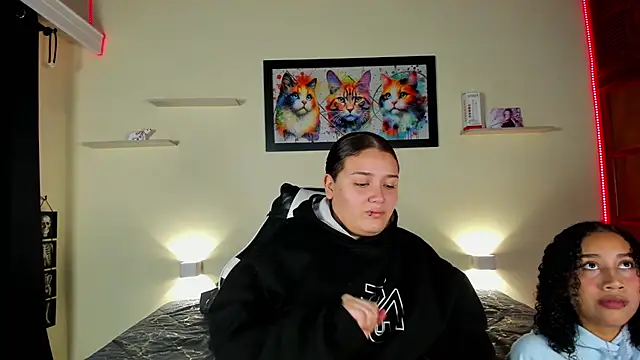 Snapshot of meredit_cris23 chatting on February 2026 03:24:01 AM meredit cris23 online show from February 2026 03:24:01 AM