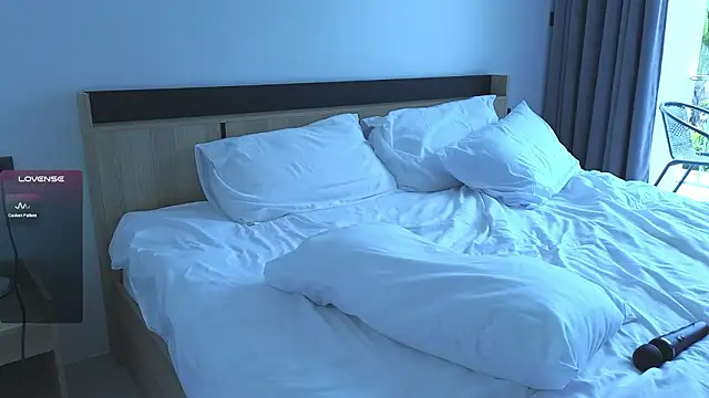 pink flow0 online show from February 2026 05:00:02 AM