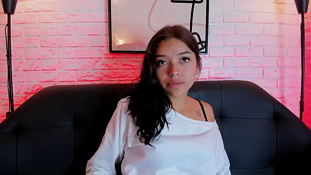 Snapshot of daniela_sps chatting on February 2026 07:47:02 PM daniela sps online show from February 2026 07:47:02 PM