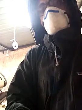 latinsexven online show from March 2026 12:01:02 PM