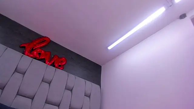 Snapshot of Amber-Horney chatting on March 2026 02:01:01 PM Amber-Horney online show from March 2026 02:01:01 PM