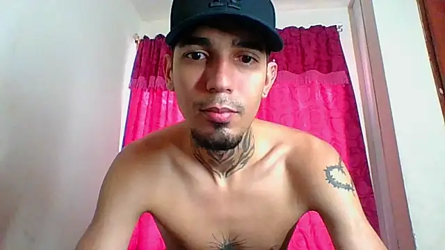Snapshot of Stiward_newman chatting on March 2026 04:46:02 PM Stiward newman online show from March 2026 04:46:02 PM
