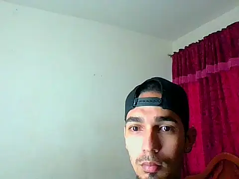 Snapshot of Stiward_newman chatting on March 2026 11:47:02 AM Stiward newman online show from March 2026 11:47:02 AM