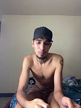 Snapshot of Stiward_newman chatting on March 2026 06:28:02 AM Stiward newman online show from March 2026 06:28:02 AM