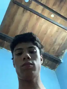 Snapshot of Adan21_cm chatting on May 2026 11:02:01 PM Adan21 cm online show from May 2026 11:02:01 PM