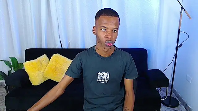 gusy 18 online show from February 2026 08:14:02 PM