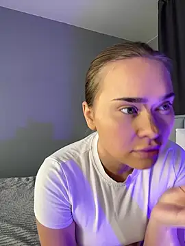 MonicaWestt online show from February 2026 06:42:02 AM