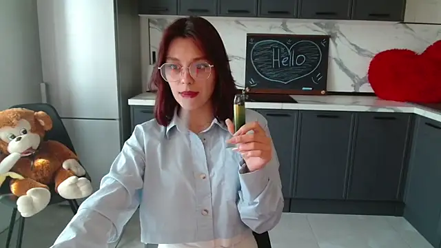 Eva Avea online show from March 2026 11:03:01 AM