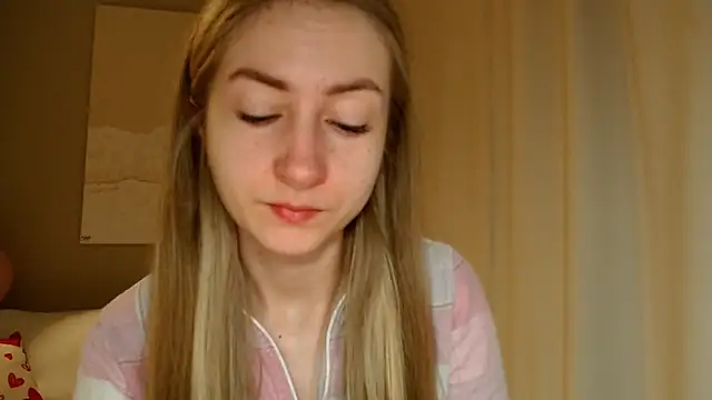 BluueSilk online show from March 2025 07:09:01 AM