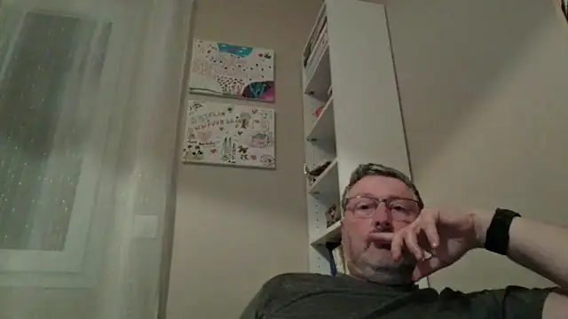 doudou310 online show from March 2026 05:19:01 AM