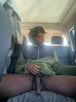 Snapshot of makemestayhard chatting on February 2026 05:00:02 PM makemestayhard online show from February 2026 05:00:02 PM