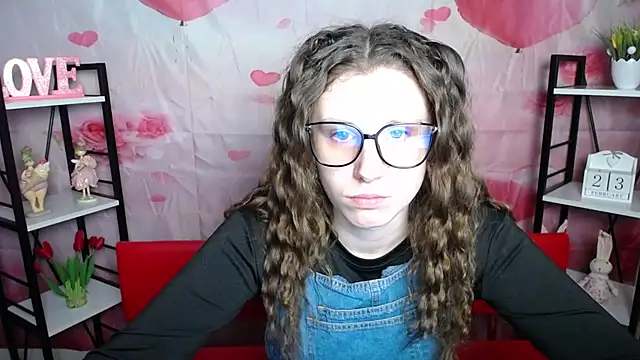 LilianaShine online show from February 2026 06:11:02 AM