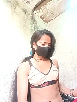 Sunali Bendre online show from February 2026 02:31:01 AM