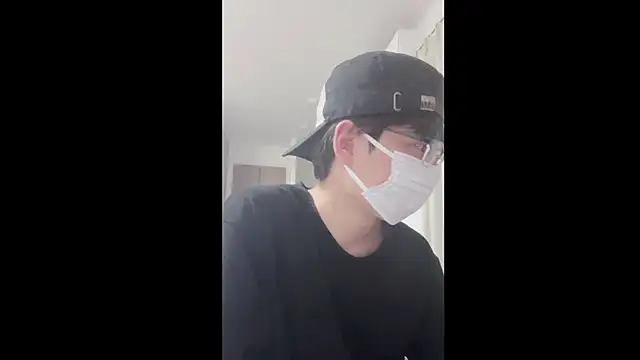 Snapshot of ninja_men chatting on February 2026 03:00:02 PM ninja men online show from February 2026 03:00:02 PM