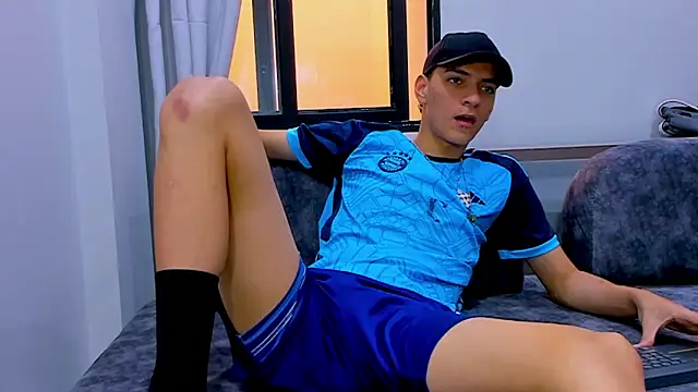 tiian  online show from February 2026 07:18:01 PM