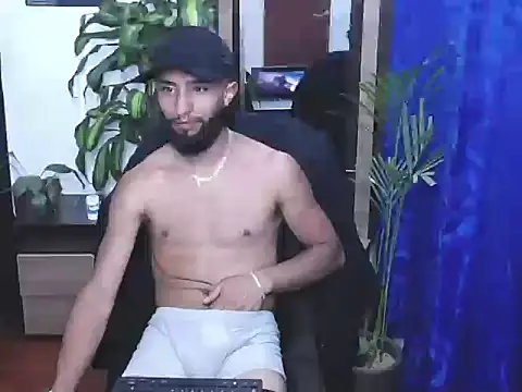 Snapshot of _noahdiaz chatting on February 2026 07:51:01 AM noahdiaz online show from February 2026 07:51:01 AM