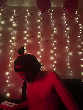 Snapshot of magic_man1085 chatting on February 2026 06:20:02 AM magic man1085 online show from February 2026 06:20:02 AM