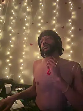 Snapshot of magic_man1085 chatting on February 2026 10:44:02 AM magic man1085 online show from February 2026 10:44:02 AM