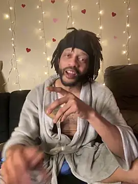 Snapshot of magic_man1085 chatting on February 2026 04:02:01 AM magic man1085 online show from February 2026 04:02:01 AM