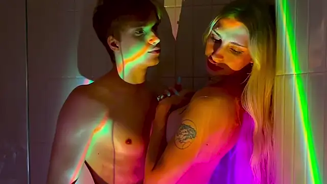 Snapshot of twl8vibe chatting on February 2026 06:28:01 PM twl8vibe online show from February 2026 06:28:01 PM