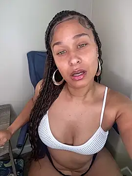 Snapshot of Jamalyce chatting on March 2026 05:31:02 PM Jamalyce online show from March 2026 05:31:02 PM