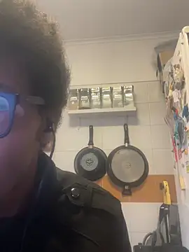 ELPikaPreta online show from February 2026 07:51:01 AM