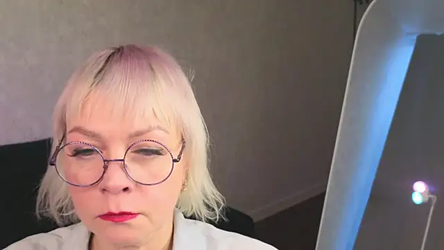 Snapshot of Ann_Annise chatting on March 2026 01:34:01 AM Ann Annise online show from March 2026 01:34:01 AM