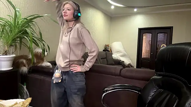 LadyFoxLove online show from February 2026 10:58:02 AM