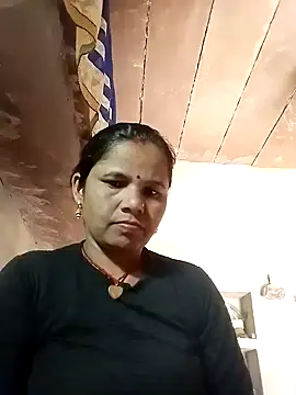 Snapshot of Pooja_sahu chatting on April 2026 08:06:02 AM Pooja sahu online show from April 2026 08:06:02 AM