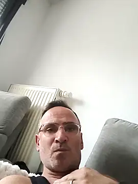 Snapshot of bobo672 chatting on March 2026 04:12:02 PM bobo672 online show from March 2026 04:12:02 PM