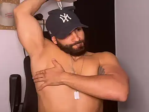 Snapshot of SamDornan51 chatting on February 2026 02:22:01 AM SamDornan51 online show from February 2026 02:22:01 AM