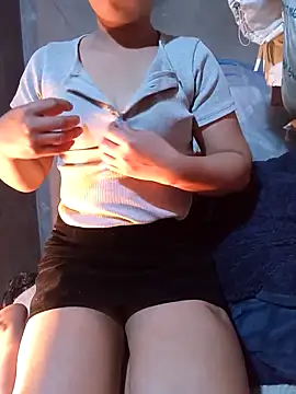 Snapshot of Slutty_18 chatting on February 2026 07:34:01 AM Slutty 18 online show from February 2026 07:34:01 AM