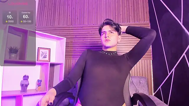 noahWolff  online show from February 2026 04:33:02 AM