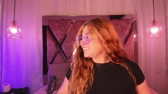 Snapshot of shantal_cooper_ chatting on February 2026 07:18:01 PM shantal cooper online show from February 2026 07:18:01 PM