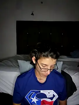 Snapshot of SolRakOF chatting on February 2026 01:24:02 AM SolRakOF online show from February 2026 01:24:02 AM