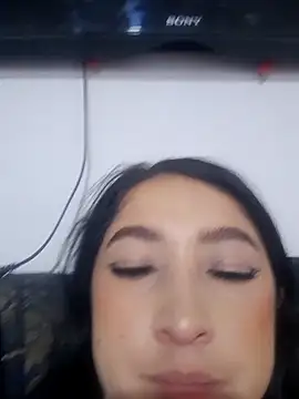 Snapshot of Maitebigboobs chatting on February 2026 11:03:01 PM Maitebigboobs online show from February 2026 11:03:01 PM