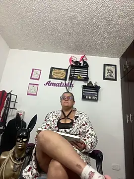 Snapshot of KimmyDark1 chatting on June 2026 04:42:01 PM KimmyDark1 online show from June 2026 04:42:01 PM