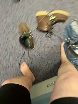 Snapshot of arcticman103 chatting on February 2026 03:56:01 AM arcticman103 online show from February 2026 03:56:01 AM